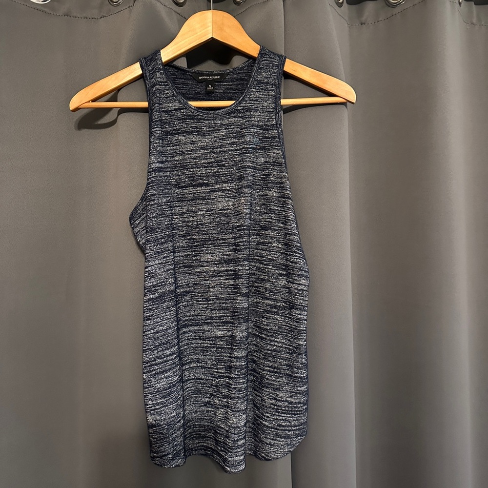 Navy blue women’s sweater like tank from Banana Republic.